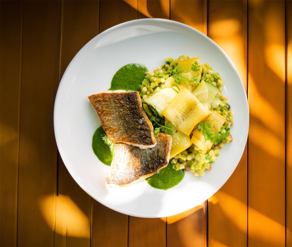 Le restaurant - Côté Cour - Saint-Mathieu-de-Tréviers - manger a SAINT-MATHIEU-DE-TREVIERS